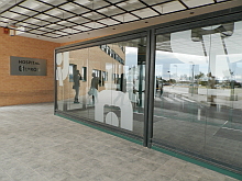 Entrada al Hospital Quirón . Torrevieja