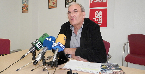 Ángel Sáez, ayer en rueda de prensa