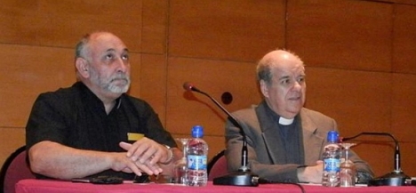 El Rvdo. José Romás-Flecha, junto al Párroco de la Inmaculada, Don Manuel Martínez Rocamora