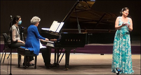De Bach a Falla” la voz y el piano, un matrimonio perfecto Portadas-4